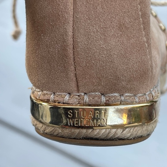 Stuart Weitzman - Beige Suede Lace-Up High Top Espadrilles W/ Gold Studs Sz 7M - Picture 12 of 16